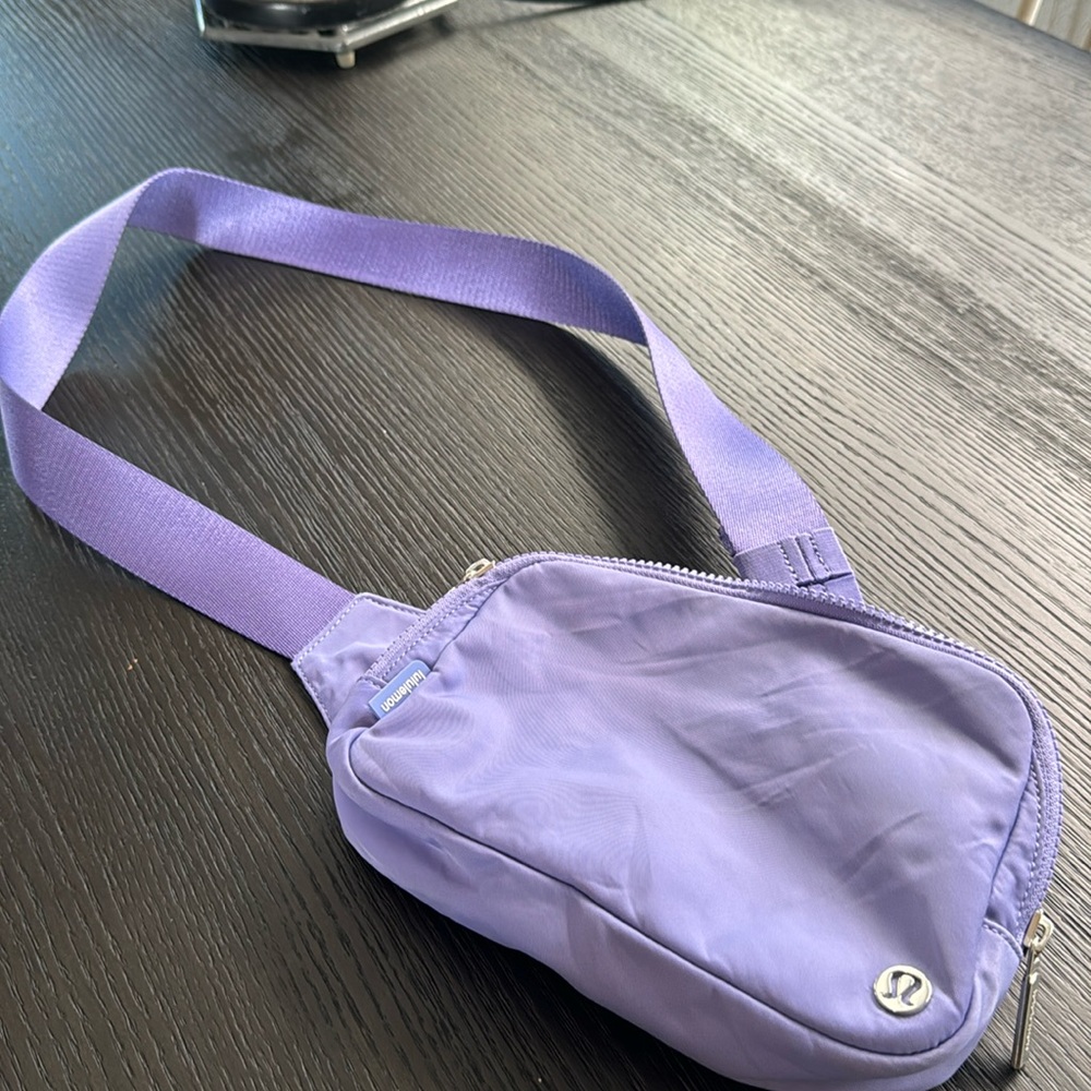 Lululemon belt bag. Perfect condition.